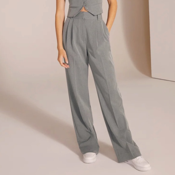 Favorite Daughter The Favorite Pant - Frost Grey - Picture 1 of 4